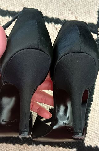 Sandalias tacón Menbur negras joya como nuevas