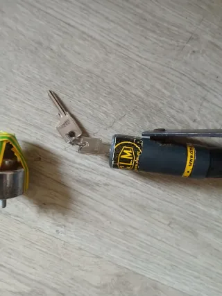 Piton antirrobo Burgman 125/200