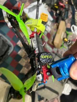 Drones FPV y Gafas V2