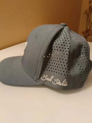 Gorra Bad Birdie. Como nueva