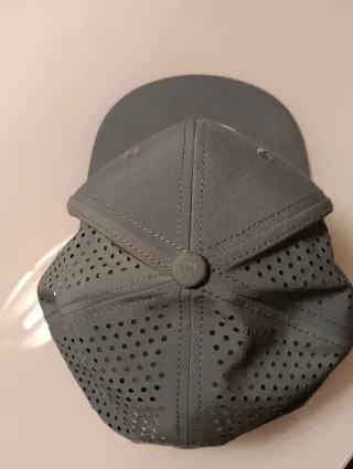 Gorra Bad Birdie. Como nueva