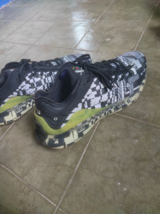 Zapatillas Reebok Zig Kinetica Talla 43