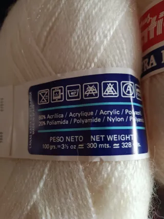 Lote ovillos de lana