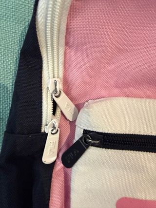 Mochila Fila pequeña rosa y negra
