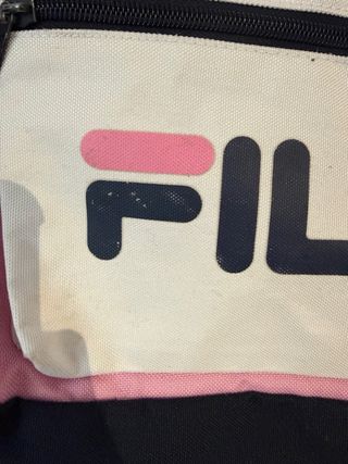 Mochila Fila pequeña rosa y negra