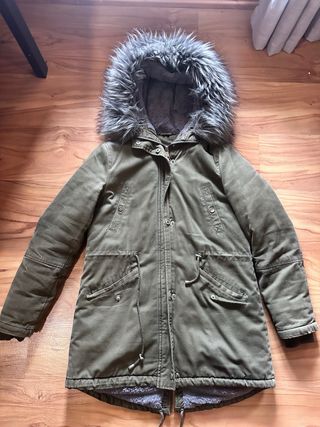 Parka verde militar con forro acolchado