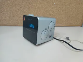 Radio Despertador Sony Digital AM/FM