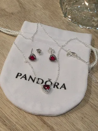 Conjunto Pandora Corazón Rojo y Plata