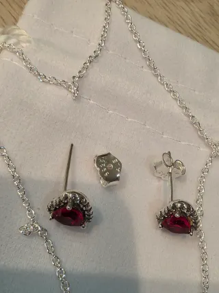 Conjunto Pandora Corazón Rojo y Plata