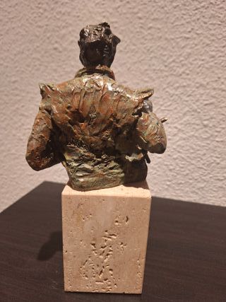 Figura Escultura marinero L.M.Lafuente
