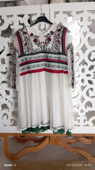 Vestido boho bordado blanco multicolor