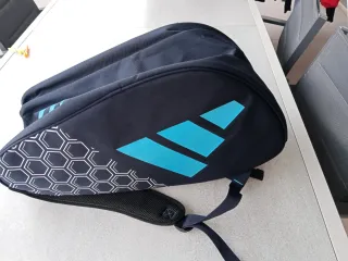 Paletero Adidas Negro y Azul