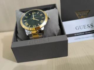 Reloj Guess Hombre Dorado y Verde