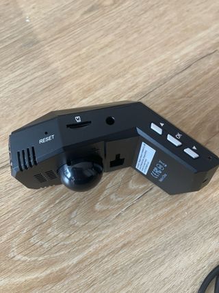 Cámara de salpicadero negra