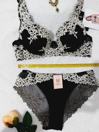 Conjunto Lencería Encaje Negro 95C