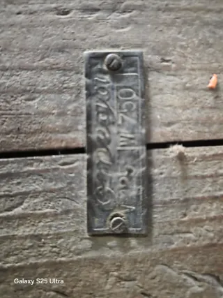 Altavoz antiguo coleccionista Omega