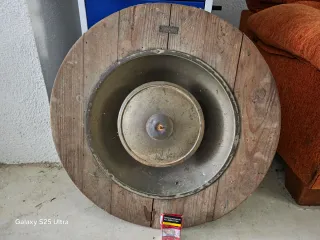 Altavoz antiguo coleccionista Omega