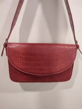 Bolso granate de hombro