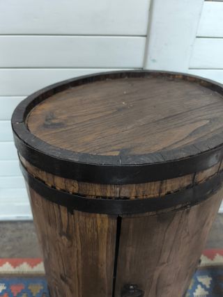 Mueble Bar Barril Vintage. Madera