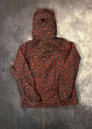 Giacca Nike ACG fantasia marrone e rossa