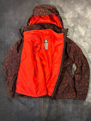 Giacca Nike ACG fantasia marrone e rossa