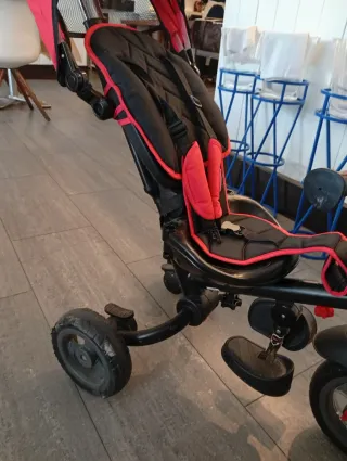 Triciclo Urban Trike Rojo