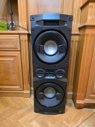 Altavoz con luces LED