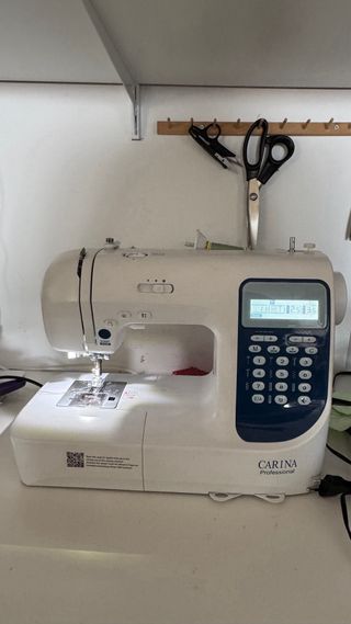 Máquina de coser Carina Profesional 2.1