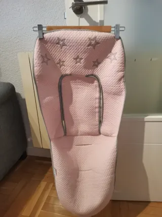 Colchoneta Cotton Juice estrellas rosa