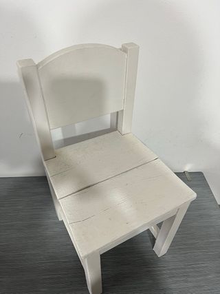 Sedia piccola in legno vintage