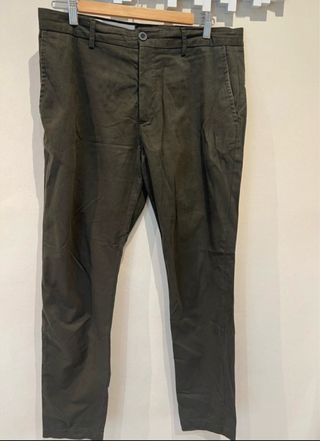 Pantalón chino ZARA hombre talla 42