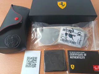 Gafas Ray-Ban Scuderia Ferrari Doradas Rojas