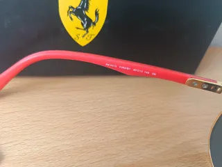 Gafas Ray-Ban Scuderia Ferrari Doradas Rojas