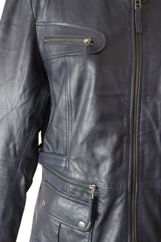 Chaqueta chupa de cuero azul marino