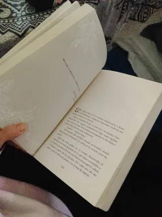 El Tributo: Un cuento de hadas moderno