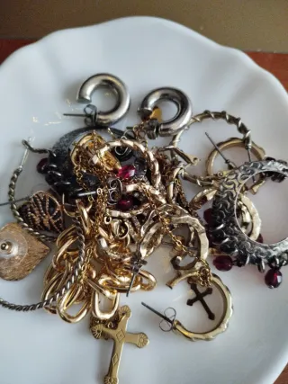 Conjunto de Joyas Variadas