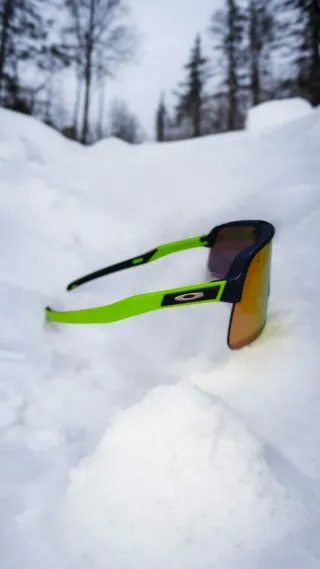 Occhiali da sole Oakley Sutro Lite Prizm Road 9463