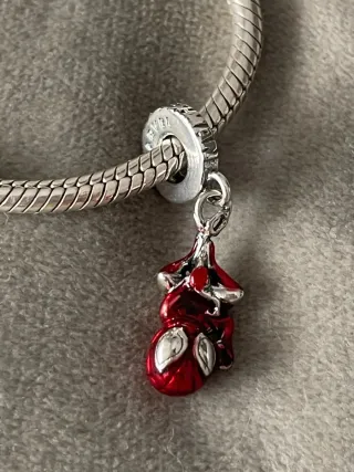 Charm Spiderman colgante