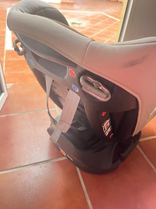Silla coche bebé hasta 2-3 años