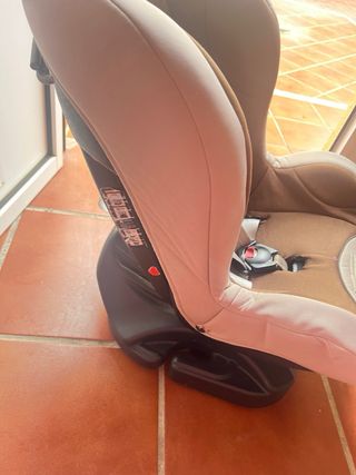 Silla coche bebé hasta 2-3 años
