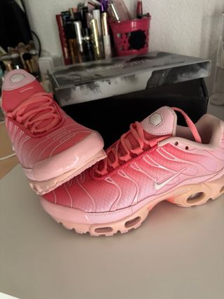 Deportivas Nike Rosas Talla 38 NUEVAS