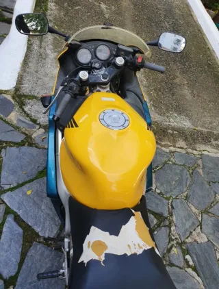 HONDA CBR 600f