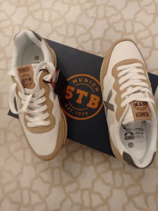 Zapatillas Munich Mujer Nuevas