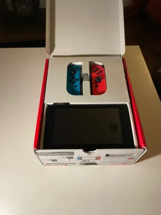 COMO NUEVO Nintendo switch con caja