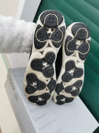 Scarpe Geox nere donna