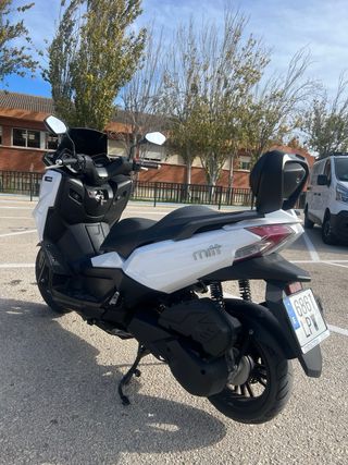 Mitt Goes 125GT Scooter Blanco