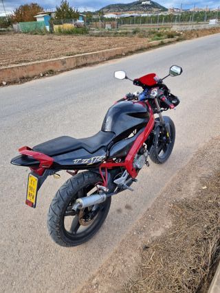 Yamaha TZR moto 49cc