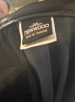 Pantalón de chándal negro y gris