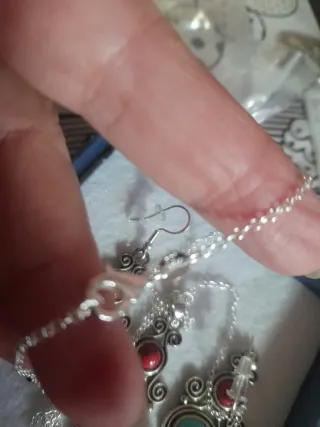 Conjunto  cadena  y ganchitos pendientes en plata
