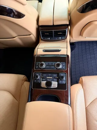 Audi A8 VR9  Blindado